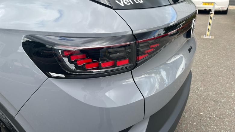 Volkswagen ID.4 210kW Black Edition Pro 77kWh 5dr Auto Electric Estate